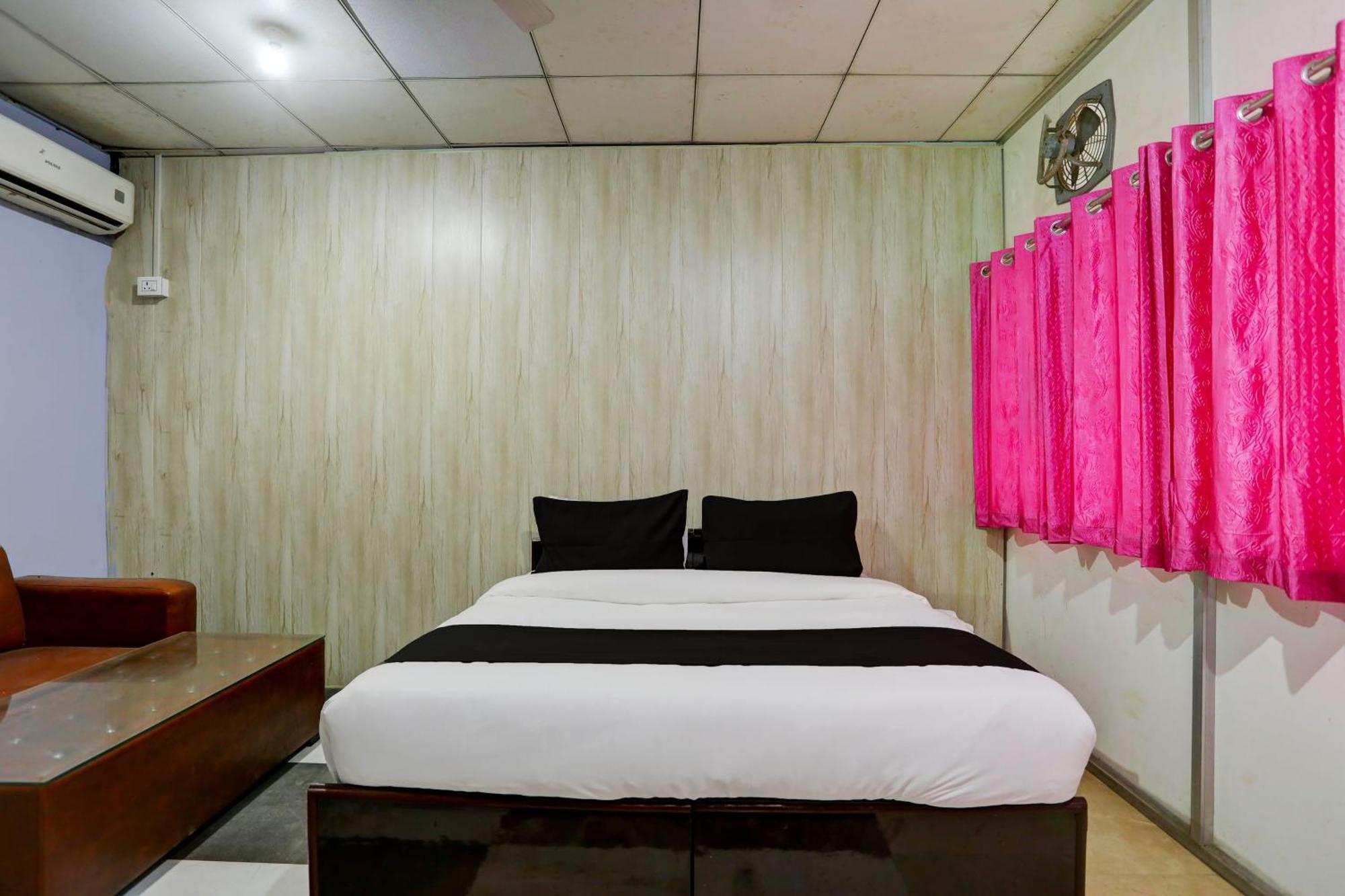 Collection O Harsh Hotel & Restaurant Bhiwadi Экстерьер фото